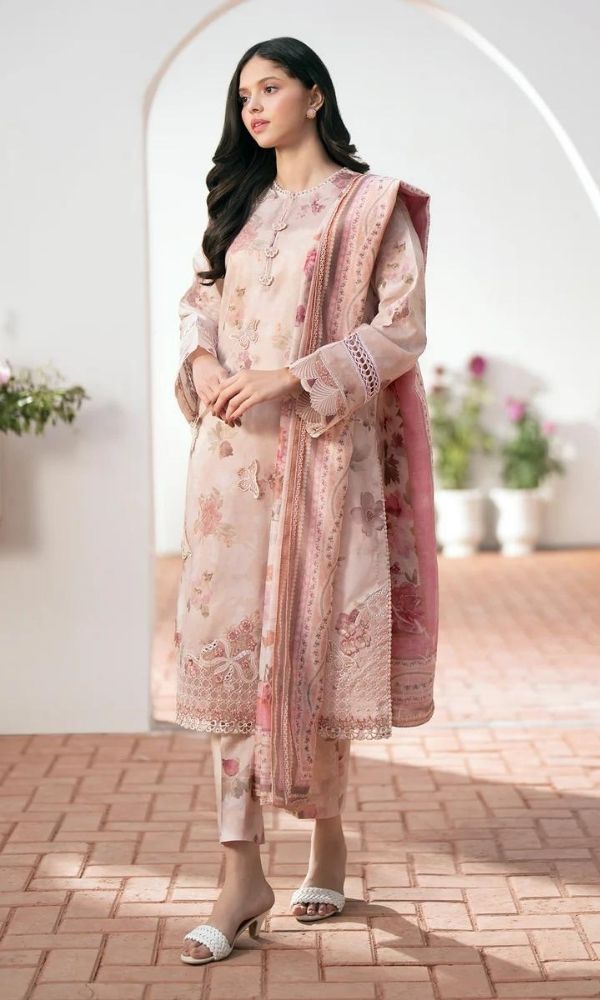 Lawn 3pc unstitched digital embroidered suit with patches