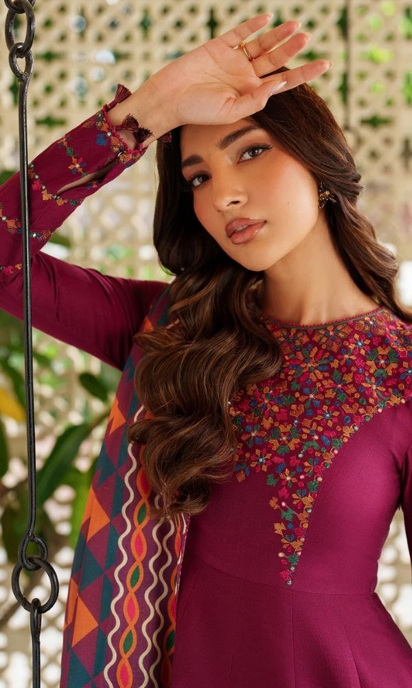 Dhanak 3pc unstiched embroiered suit woth twill digital printed shawl