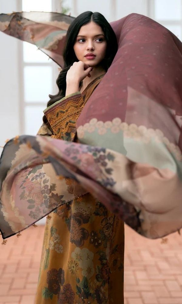 Lawn 3pc unstitched digital printed suit