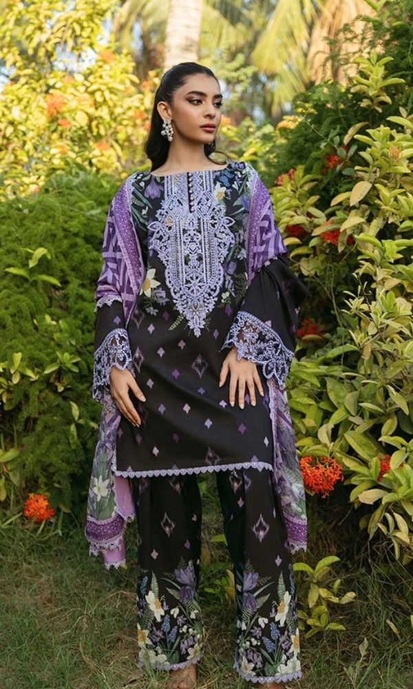 Lawn 3pc unstitched digital printed suit with embroidered patches
