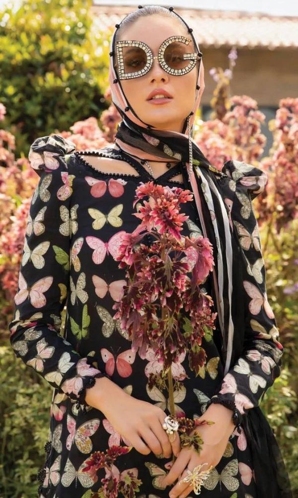 Maria b lawn digital printed 3pc suit