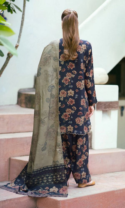 Lawn 3pc unstitched digital printed suit with voil dupatta