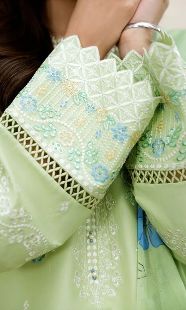 Lawn 3pc unstitched heavy embroidered suit