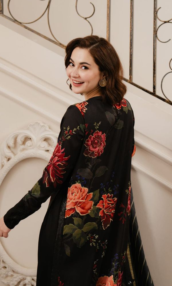 Khaddar 3pc unstitched digital printed suit