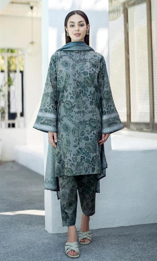 Lawn 3pc unstitched digital printed suit with patches