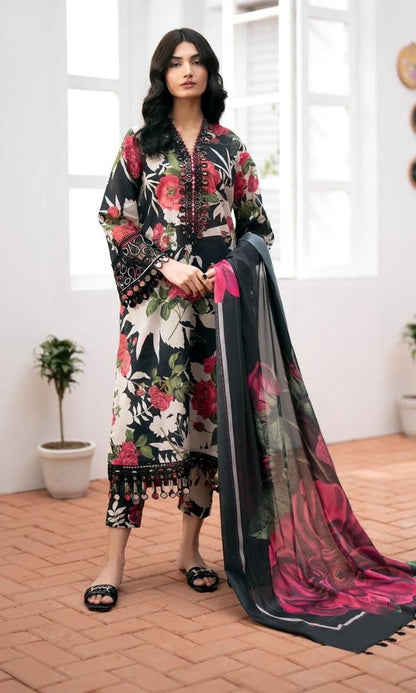 Khaddar 3pc unstitched digital printed suit with patches