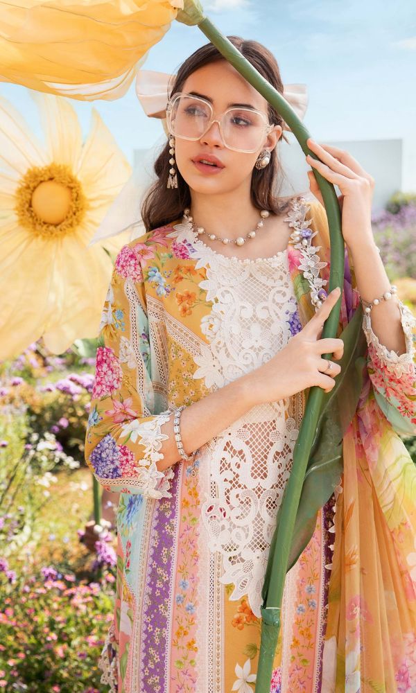 Lawn 3pc digital printed suit with patches