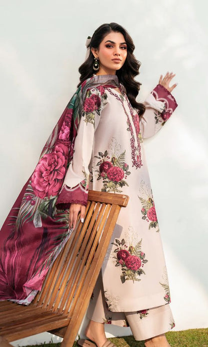 Lawn 3pc unstitched digital printed suit with patches