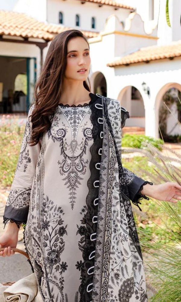 Lawn 3pc digital printed suit