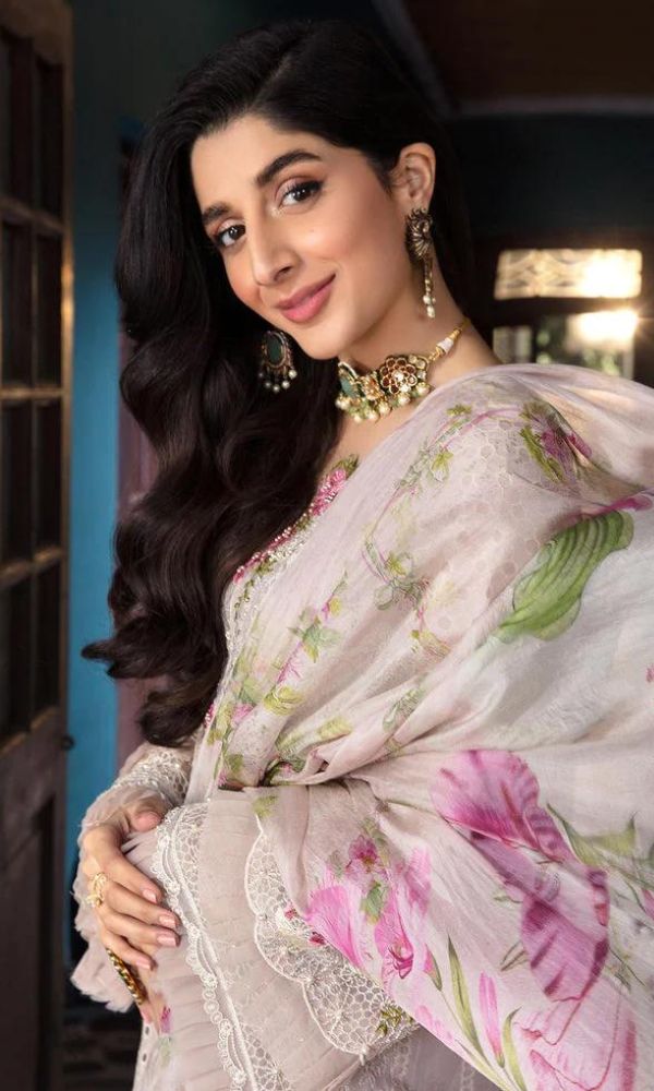 Lawn 3pc unstitched heavy boring embroidered suit