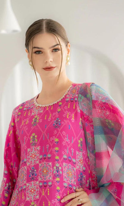 Lawn 3pc unstitched digital printed suit