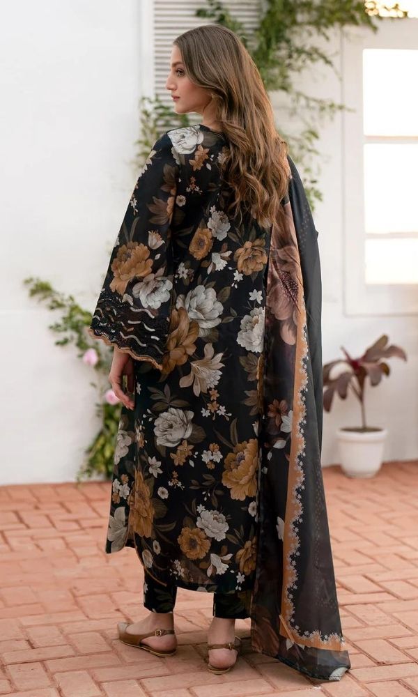 Lawn 3pc unstitched digital printed suit