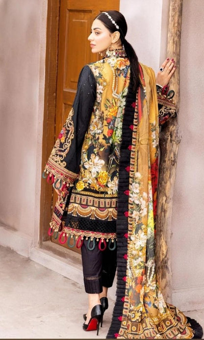 Lawn 3pc digital printed suit with sequence embroidered patches