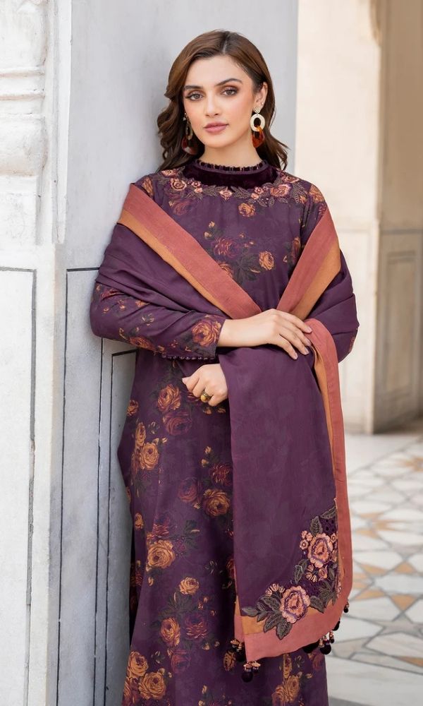 Khaddar 3pc unstitched digital printed suit