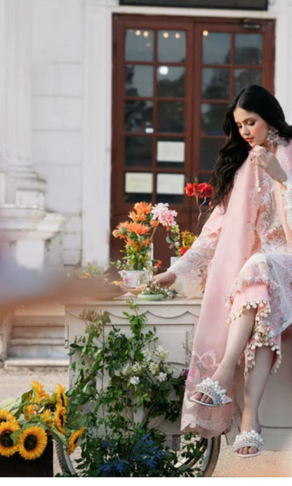 Lawn 3pc unstitched heavy chikenkari embroidered suit