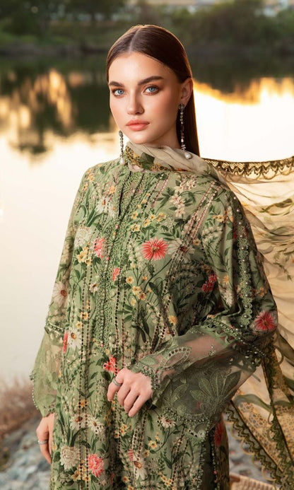 lawn 3pc digital printed suit with embroidered patches