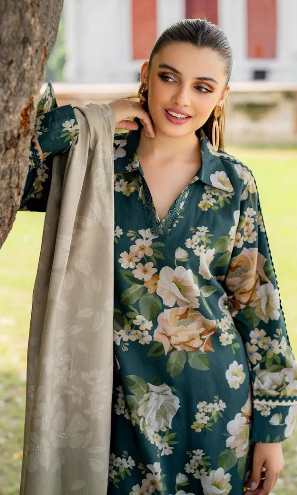 Khaddar 3pc unstitched digital printed collection