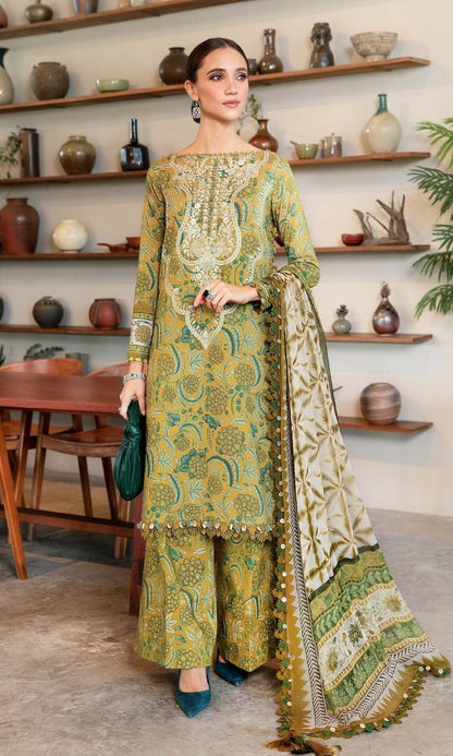 Lawn 3pc unstitched digital printed suit with patches