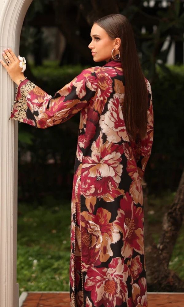 Khaddar 3pc unstitched digital printed suit with patches