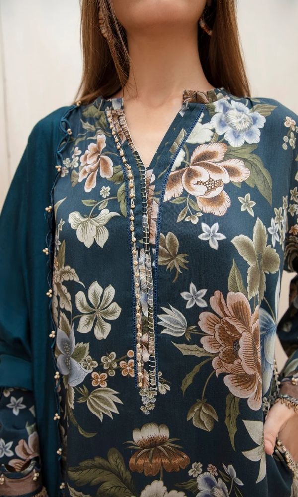 Khaddar 3pc unstitched digital printed suit