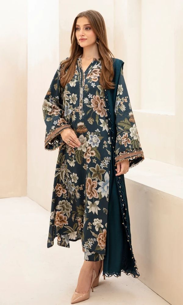 Khaddar 3pc unstitched digital printed suit