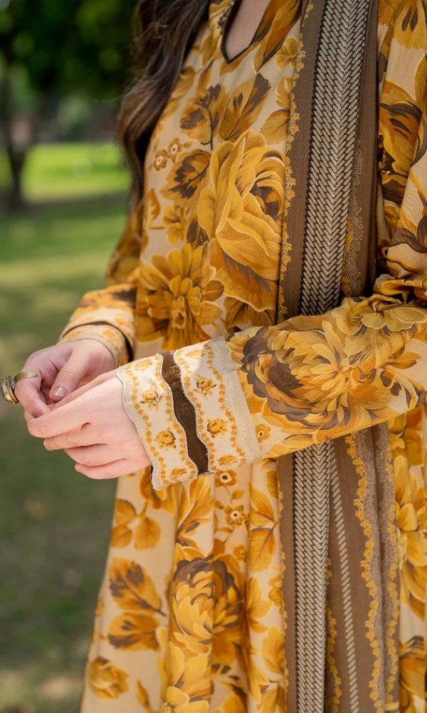 Khaddar 3pc unstitched digital printed suit