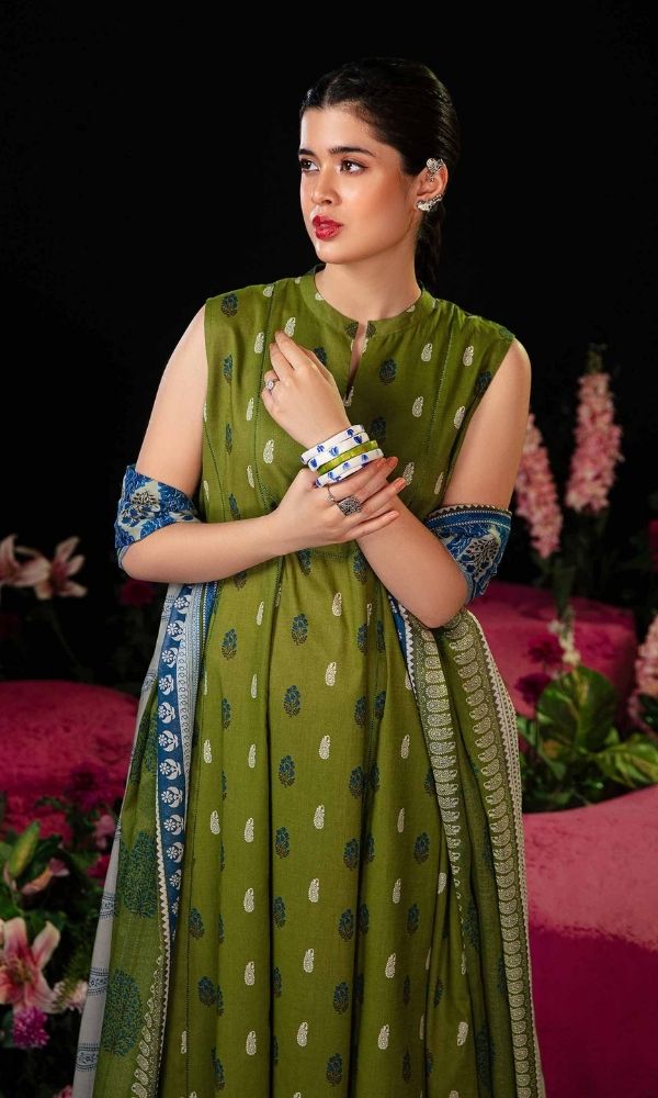 Dhanak 3pc unstitched embroidered suit with woolen shawl