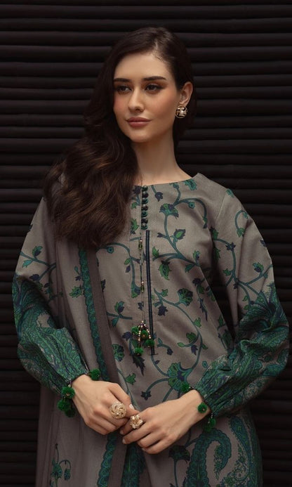 Khaddar 3pc unstitched digital printed suit