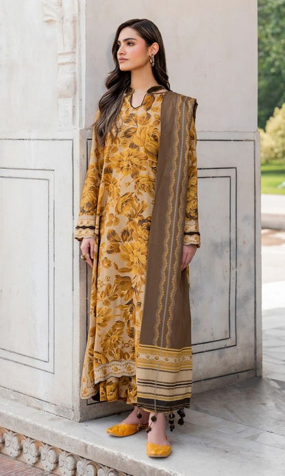 Khaddar 3pc unstitched digital printed suit