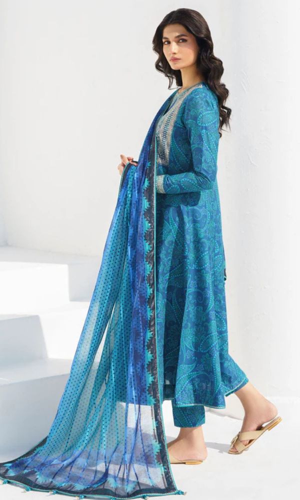 Lawn 3pc unstitched digital printed suit with patches