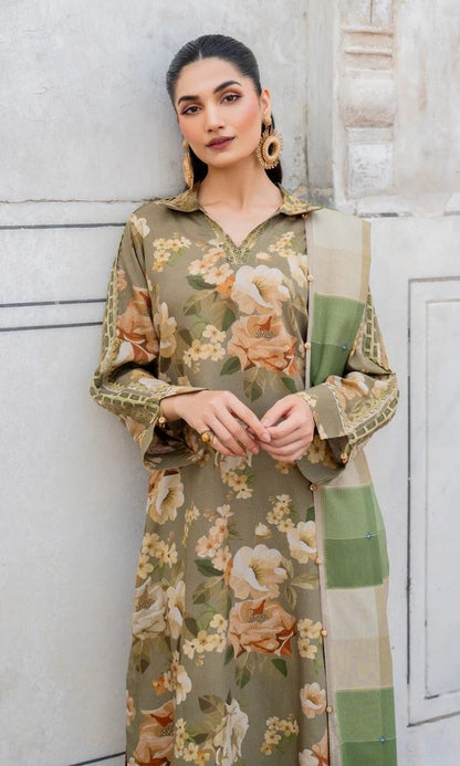 Khaddar 3pc unstitched digital printed suit