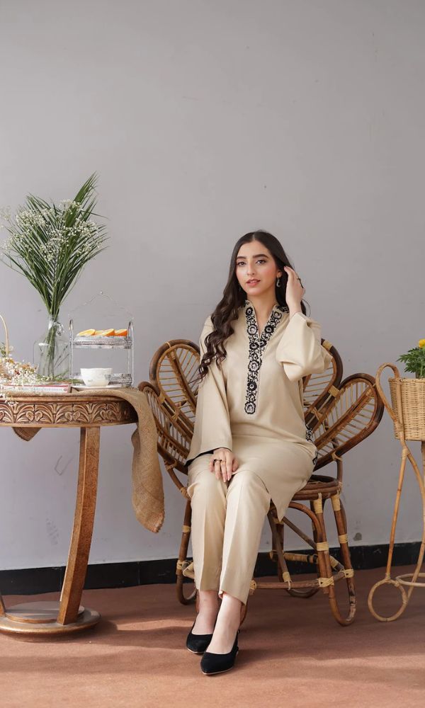 Dhanak 3pc unstitched suit