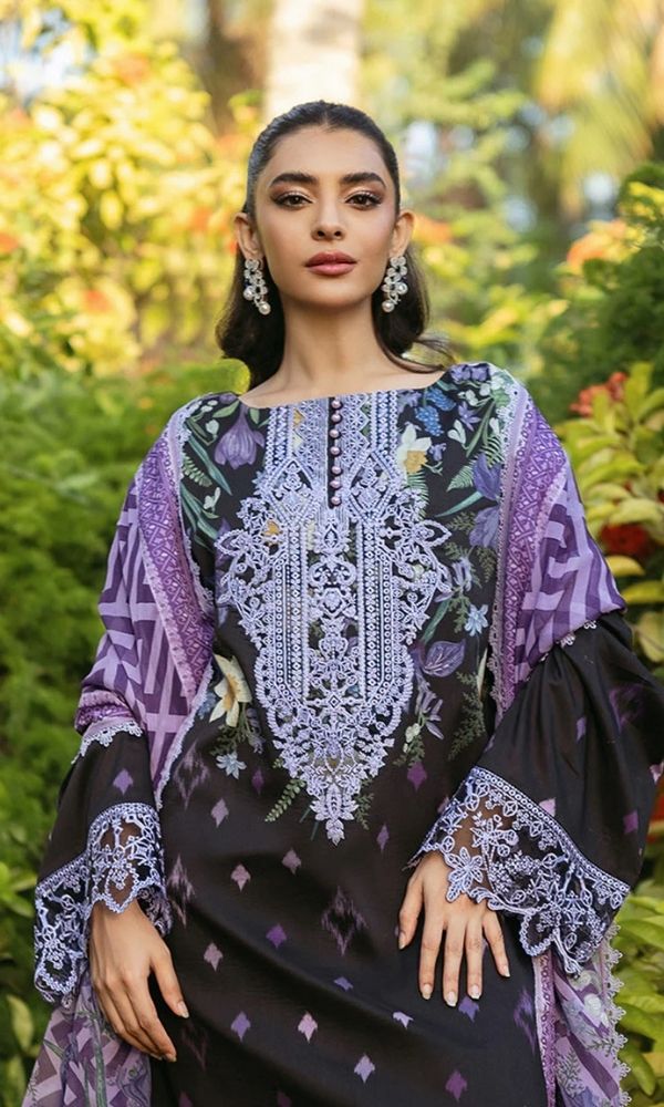 Lawn 3pc unstitched digital printed suit with embroidered patches