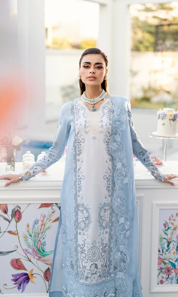 Lawn 3pc unstitched luxury heavy chiken kari embroidered suit with embroidered dupatta and pallu patches