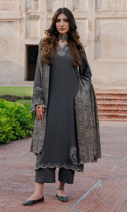 Lawn 3pc unstitched embroidered summer collection suit