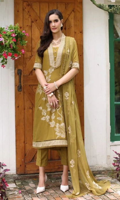 Lawn 3pc unstitched embroidered summer collection suit