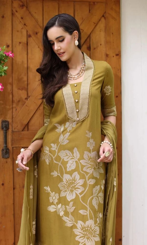 Lawn 3pc unstitched embroidered summer collection suit