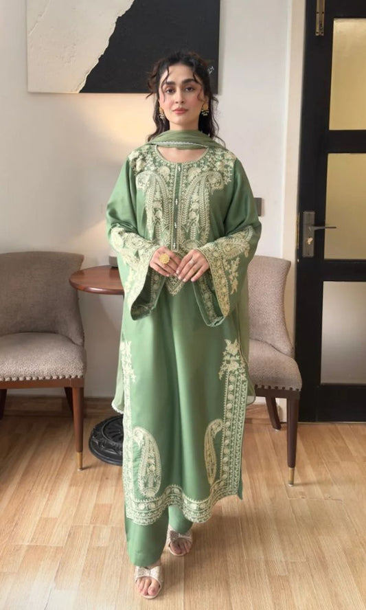 Lawn 3pc unstitched embroidered summer collection suit