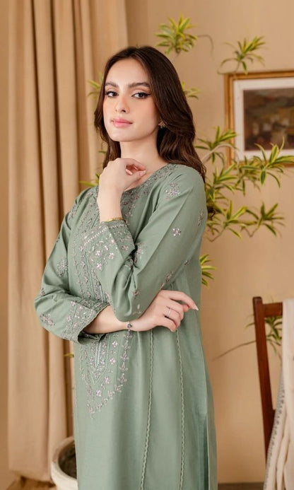 Dhanak 3pc unstitched embroidered suit