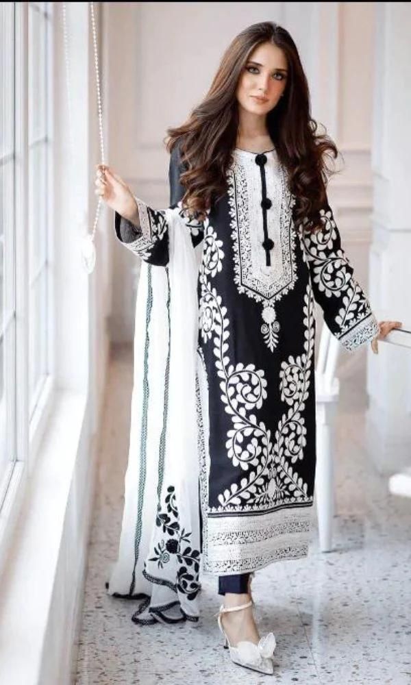 Lawn 3pc fully embroidered suit