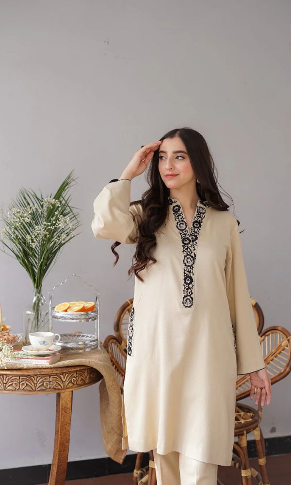 Dhanak 3pc unstitched suit