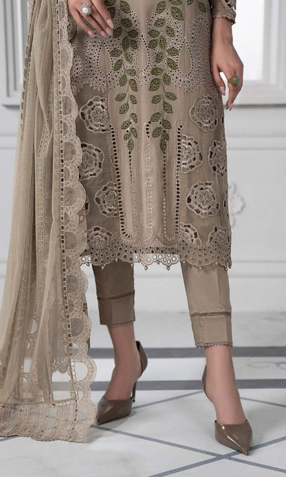 Lawn 3pc unstitched luxury heavy chiken kari embroidery with embroidered patches