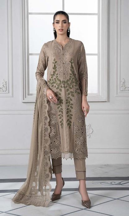 Lawn 3pc unstitched luxury heavy chiken kari embroidery with embroidered patches