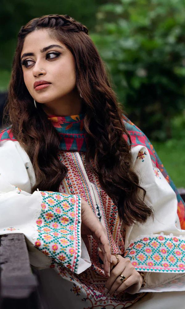 Lawn 3pc unstitched embroidered summer collection suit