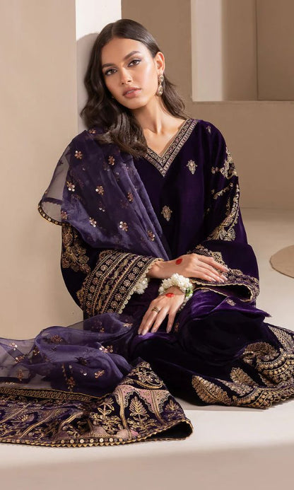 Velvet 3pc fully sequence embroidered suit organza embroidered dupatta with embroidered trouser